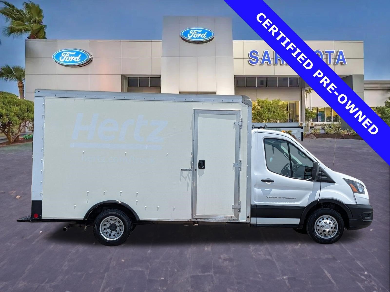 2022 Ford Transit-350 Cutaway