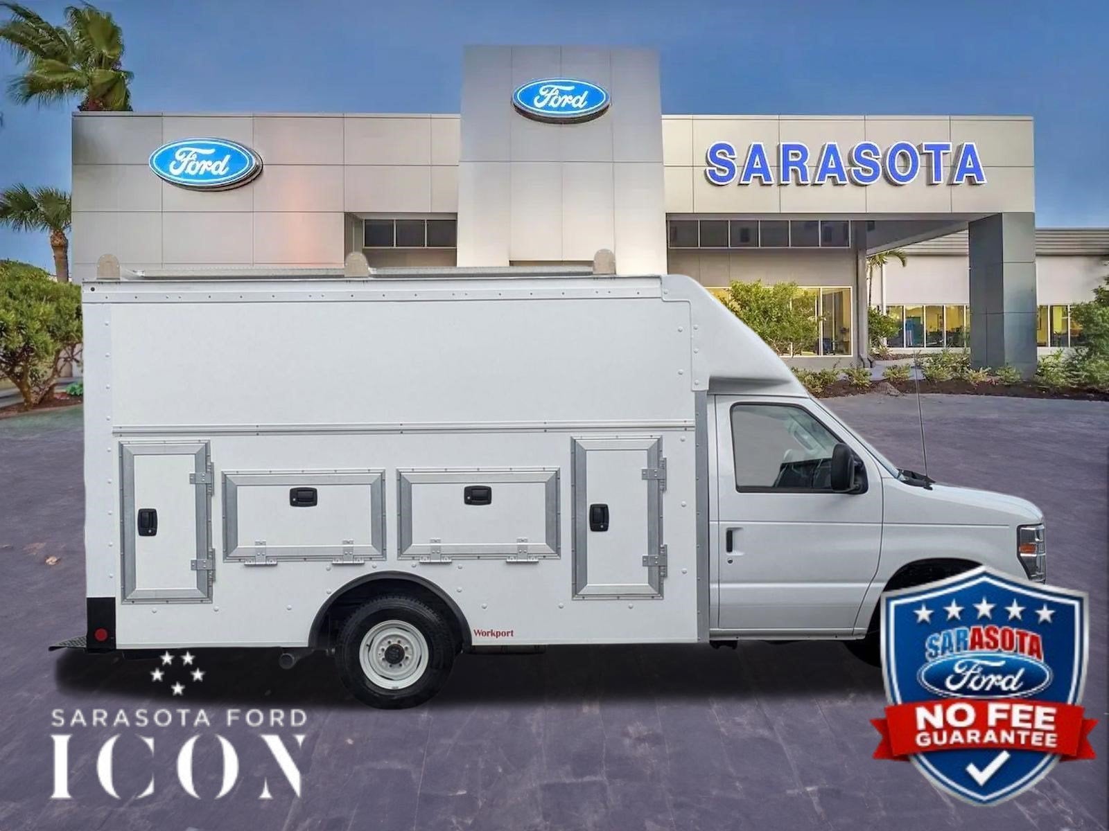 2025 Ford E-350SD